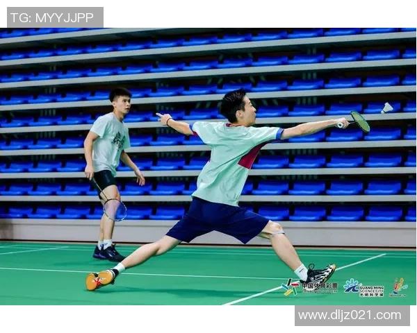 杭州羽毛球队配合问题引发热议球员间默契与战术选择成焦点 杭州羽毛球队配合问题引发热议球员间默契与战术选择成焦点