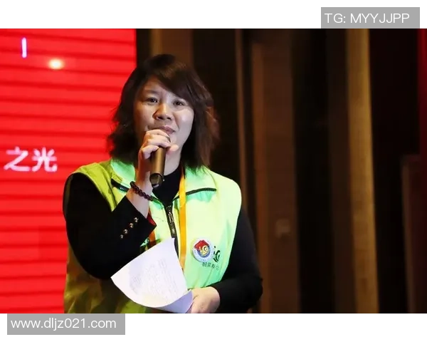 羽毛球场上的奋斗与梦想刘丽的深度对话人生旅程